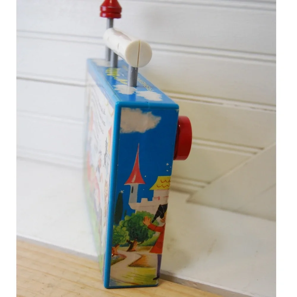 Vintage Fischer Price musical Toy‎ Radio The Farmer in the Dell *Tested/working